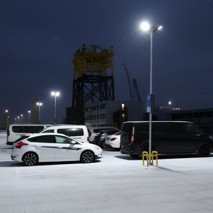 Aluminium lichtmast 4 meter met Hoftronic Luxor LED Breedstraler